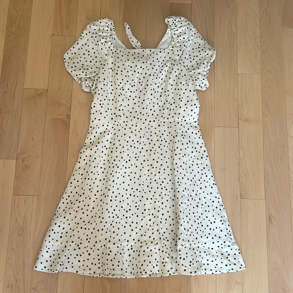Black and white polka dot Loft dress